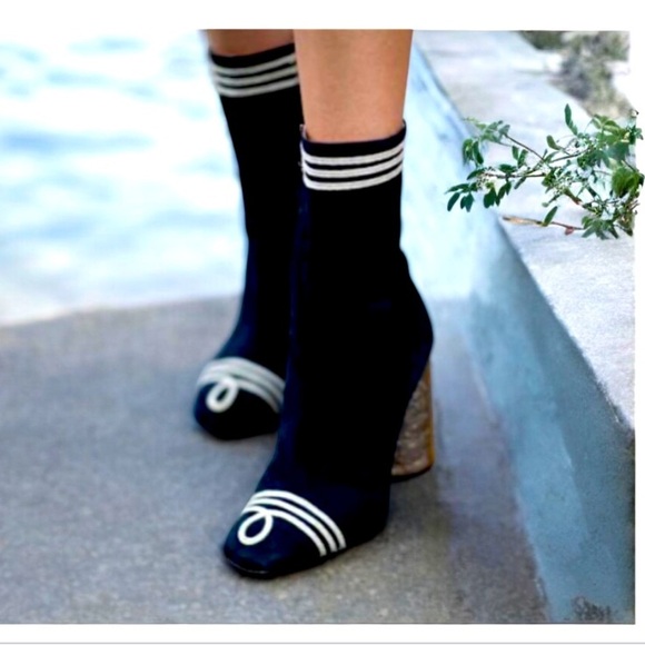 Tommy Hilfiger Collection - Navy Suede Boots with Gold Embellishments - Picture 3 of 13